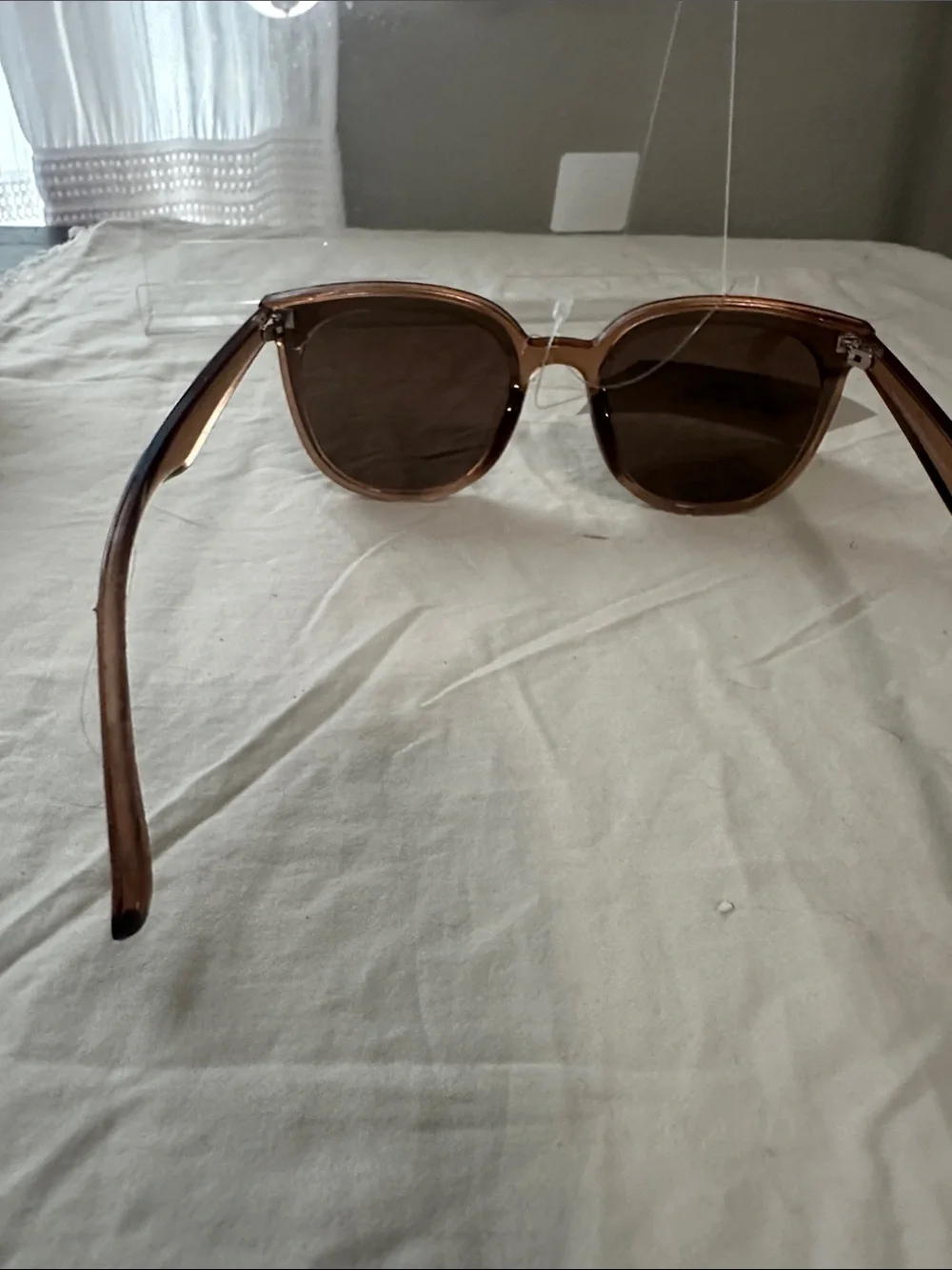 Universal Thread Women's Sunglasses in Light Brown and Dark Lenses NWT